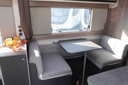 f_Swift_Sprite_Quattro_Dinette