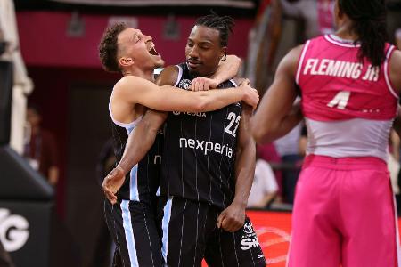Basketball: Ivey und Stove wechseln von Hamburg nach Würzburg