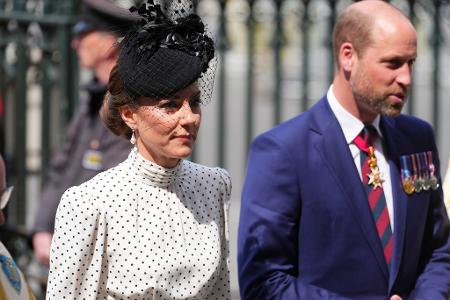 Prinzessin Kate und Prinz William sind beim Staatsbesuch von Frankreichs Präsident Emmanuel Macron und seiner Frau Brigitte dabei. (Archivfoto) Prinzessin Kate und Prinz William sind beim Staatsbesuch von Frankreichs Präsident Emmanuel Macron und seiner Frau Brigitte dabei. (Archivfoto)