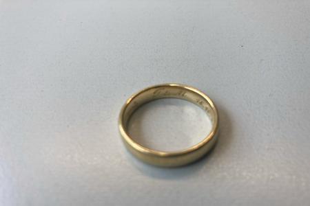 Wer kennt diesen Schmuck? Wer kennt diesen Schmuck?