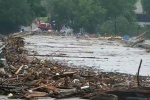 Mindestens 13 Tote bei Hochwasser in USA - vermisste Kinder