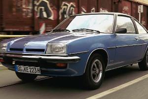 So nostalgisch fährt das Kult-Coupé von Opel