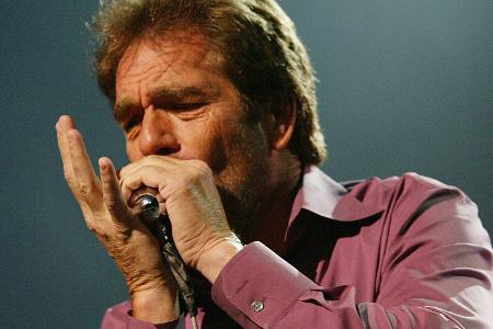 Huey Lewis