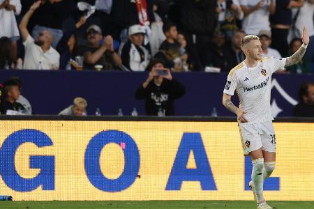 No-Look-Assist: Reus führt LA Galaxy zum zweiten Saisonsieg No-Look-Assist: Reus führt LA Galaxy zum zweiten Saisonsieg