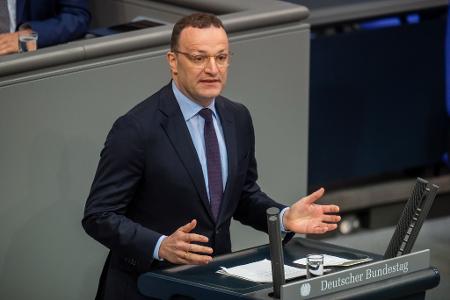Masken-Vorwürfe: Grüne und Linke greifen Spahn an