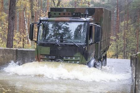 06/2025 Mercedes Arocs Daimler Trucks Militär Bundeswehr