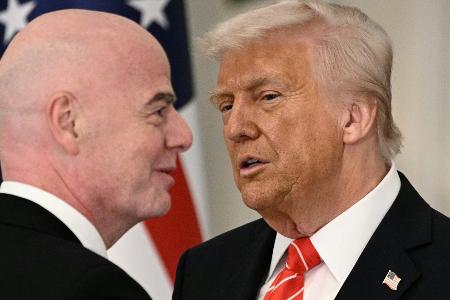 FIFA: Trophäe und Büro im Trump Tower
