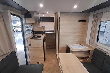 Challenger S294 Slim-Teilintegrierter Sport Edition Grundriss