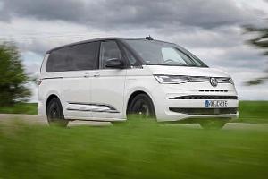 Was kann der Plug-in-Bus mit Elektro-Allrad?