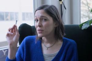 Bei ihrem Selbstversuch begreift ARD-Reporterin, warum junge Deutsche wieder vermehrt rauchen