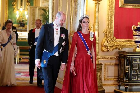 Staatsbankett mit den Macrons: Prinzessin Kate stiehlt allen die Show Staatsbankett mit den Macrons: Prinzessin Kate stiehlt allen die Show