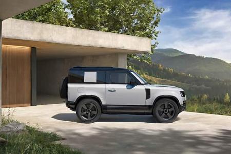 05/2025 Land Rover Defender Facelift Modelljahr 2026