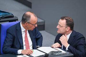 Merz stellt sich hinter Spahn – SPD will Aufklärung