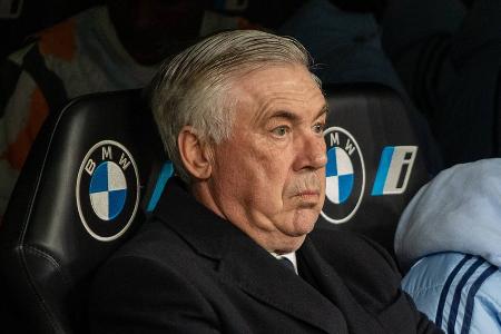 Ex-Bayern-Trainer Carlo Ancelotti zu einjähriger Haftstrafe verurteilt Ex-Bayern-Trainer Carlo Ancelotti zu einjähriger Haftstrafe verurteilt