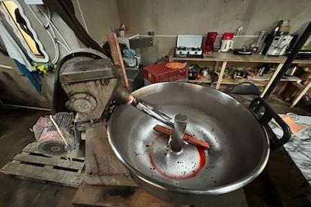 Bild: Zollfahndungsamt Stuttgart
Rührmaschine für Herstellung von Wasserpfeifentabak Bild: Zollfahndungsamt Stuttgart
Rührmaschine für Herstellung von Wasserpfeifentabak