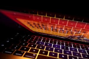 Illegale Online-Sportwetten - Razzia gegen mutmaßliche Bande