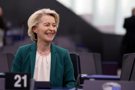 Ursula von der Leyen kann aufatmen: Der von Rechten eingereichte Misstrauensantrag gegen sie ist gescheitert. (Archivbild) Ursula von der Leyen kann aufatmen: Der von Rechten eingereichte Misstrauensantrag gegen sie ist gescheitert. (Archivbild)