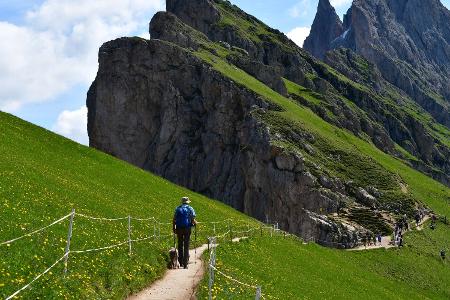 Seceda-Weg in den Dolomiten Seceda-Weg in den Dolomiten