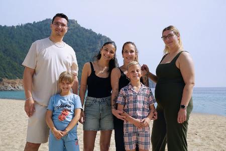 Diese Büchners - Familientrubel unter Palmen