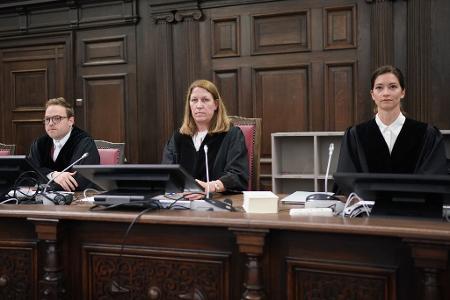 Das Gericht hat 37 Verhandlungstermine bis zum 23. Dezember angesetzt.