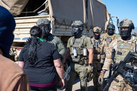 Gericht: Taktik bei Trump-Razzien gegen Migranten unzulässig