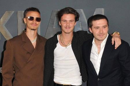 Neue Runde im Familienstreit? Brooklyn Beckham entfolgt seinen Brüdern Neue Runde im Familienstreit? Brooklyn Beckham entfolgt seinen Brüdern