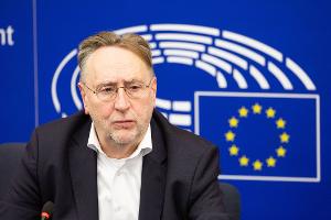 Nach Trump-Brief: EP-Ausschusschef Lange für Ende der Geduld