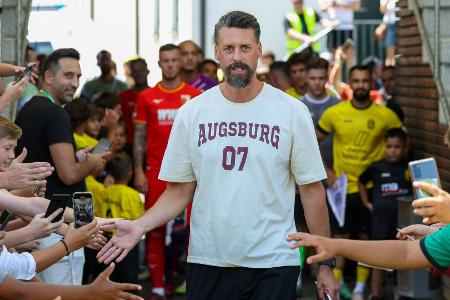 Augsburger Kantersieg bei Wagner-Debüt
