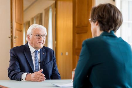 Bundespräsident Frank-Walter Steinmeier macht sich für eine Wehrpflicht in Deutschland stark. Bundespräsident Frank-Walter Steinmeier macht sich für eine Wehrpflicht in Deutschland stark.