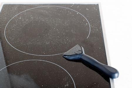 Entfernen per Glasspachtel
