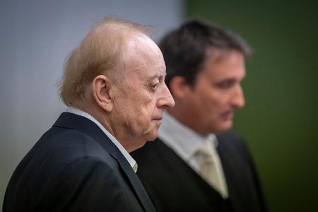 Schuhbecks Verteidiger Norbert Scharf stellte keinen Antrag.