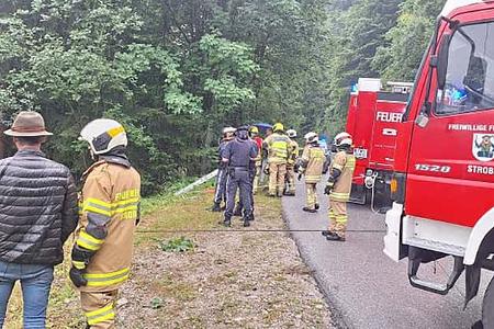 Porsche Carrera GT Rettungsaktion Alpen Österreich Strobl Feuerwehr