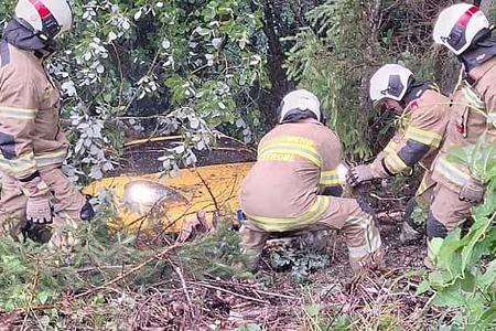 Porsche Carrera GT Rettungsaktion Alpen Österreich Strobl Feuerwehr
