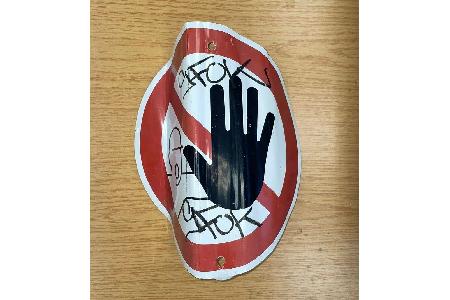 Schild Schild