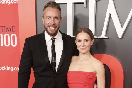 Emmy-Freude: Dax Shepard postet Nacktfoto von Ehefrau Kristen Bell Emmy-Freude: Dax Shepard postet Nacktfoto von Ehefrau Kristen Bell