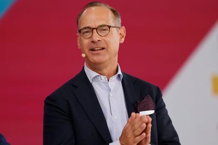 Nach den Worten von Allianz-Chef Oliver Bäte kann die Allianz in den USA wieder frei agieren. (Archivbild) Nach den Worten von Allianz-Chef Oliver Bäte kann die Allianz in den USA wieder frei agieren. (Archivbild)