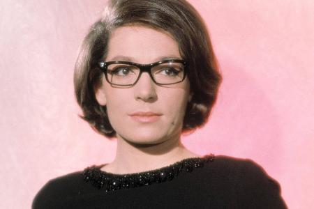 Nana Mouskouri