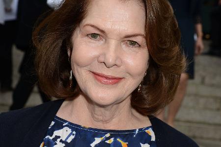 Lois Chiles