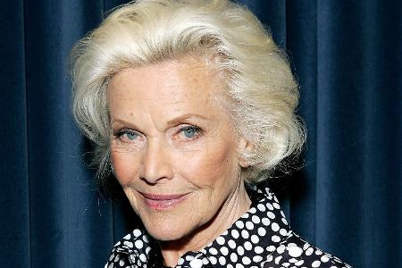 Honor Blackman 