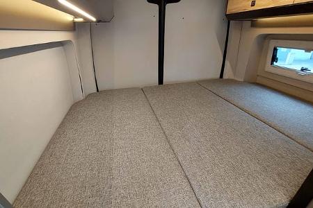Querbett, Campingbus