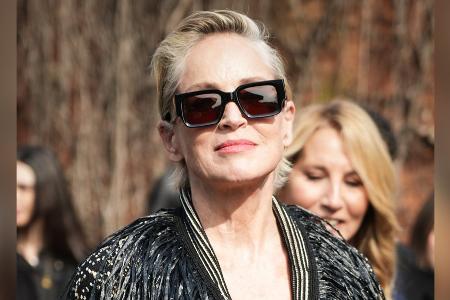 Sharon Stone trauert um ihre Mutter Sharon Stone trauert um ihre Mutter