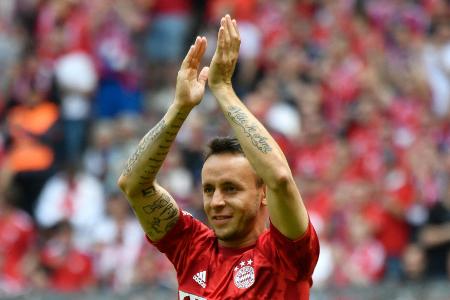 Ex-Bayer Rafinha beendet Karriere Ex-Bayer Rafinha beendet Karriere