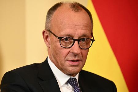 Merz zuversichtlich vor EM-Halbfinale: 