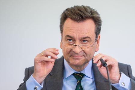 Munich Re Vorstandschef Joachim Wenning hört Ende des Jahres auf. (Archiv)
