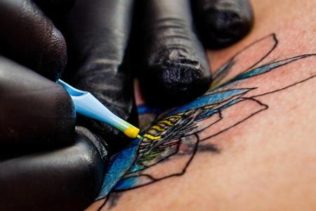 Verheilte Tattoos