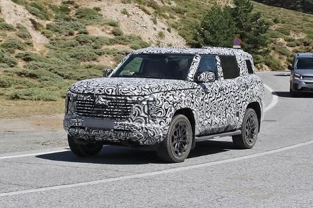 Erlkönig Mitsubishi Pajero / Montero