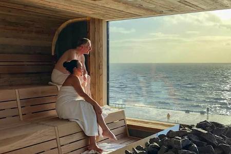 Therme in Büsum, Winter, Nordsee, Sauna, Panorama, aufguss, Pärchen, wellness