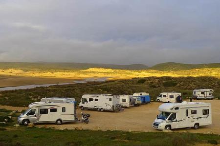 Camping, Bulli, Campervan, Wohnmobil, Stellplatz, Sonnenuntergang, Lichtstimmung