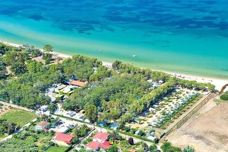 Camping Ouzouni Beach