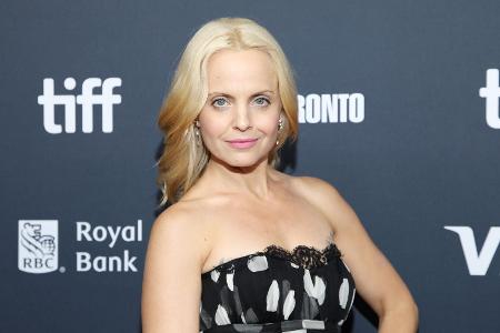 Mena Suvari